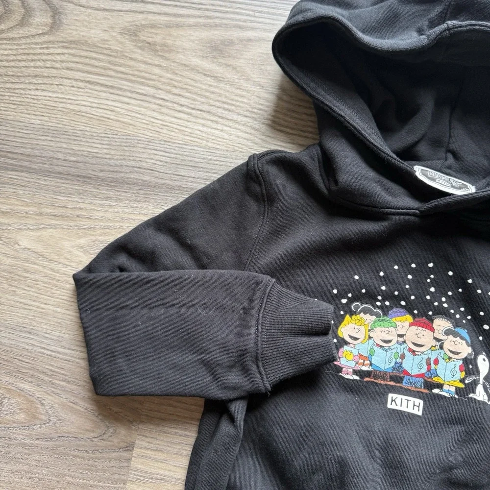 Kith Kids Peanuts Christmas Caroling Black Hoodie Size XS (4-5)